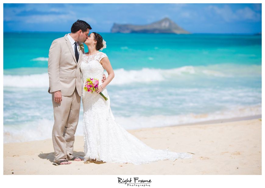 020_Oahu Beach Wedding waimanalo beach