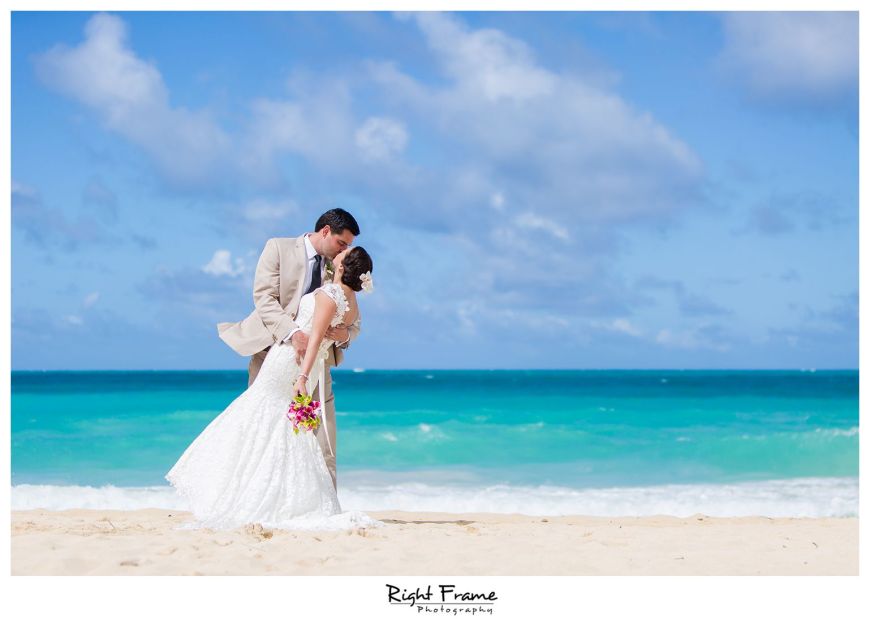 025_Oahu Beach Wedding waimanalo beach