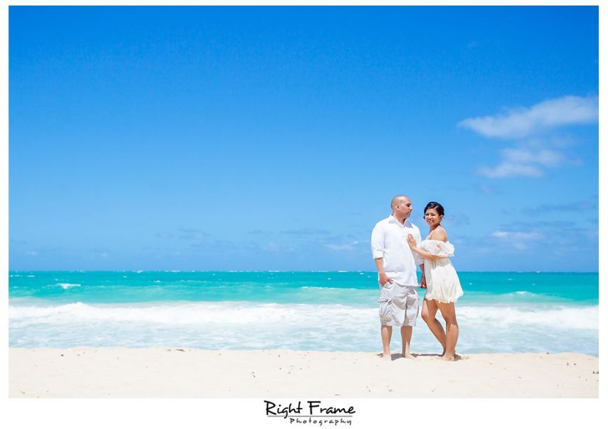 417_Waikiki Engagement Photography