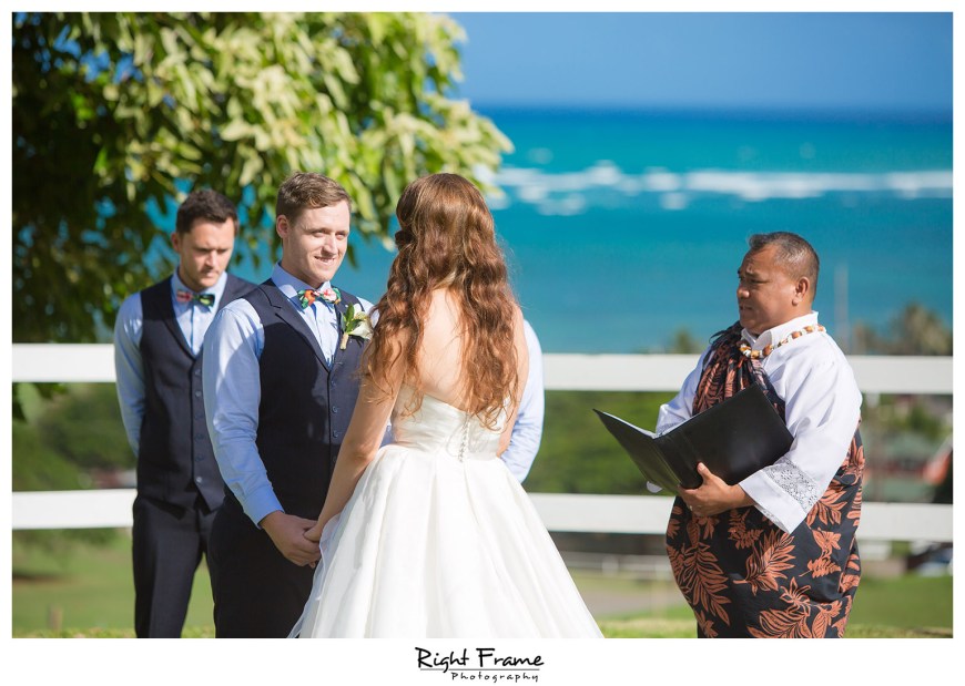 Oahu Hawaii Kualoa Ranch Wedding at Paliku Gardens
