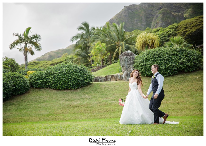 Oahu Hawaii Kualoa Ranch Wedding at Paliku Gardens