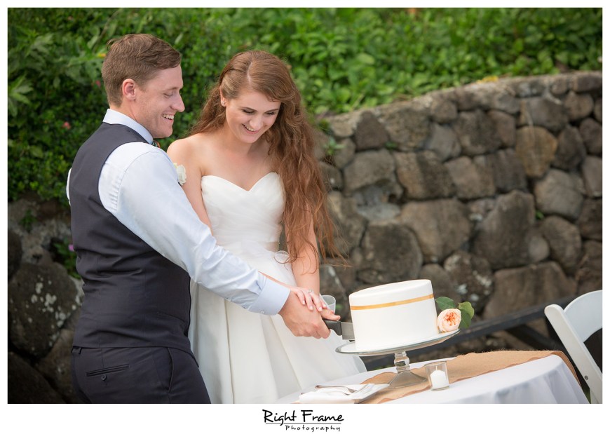 Oahu Hawaii Kualoa Ranch Wedding at Paliku Gardens