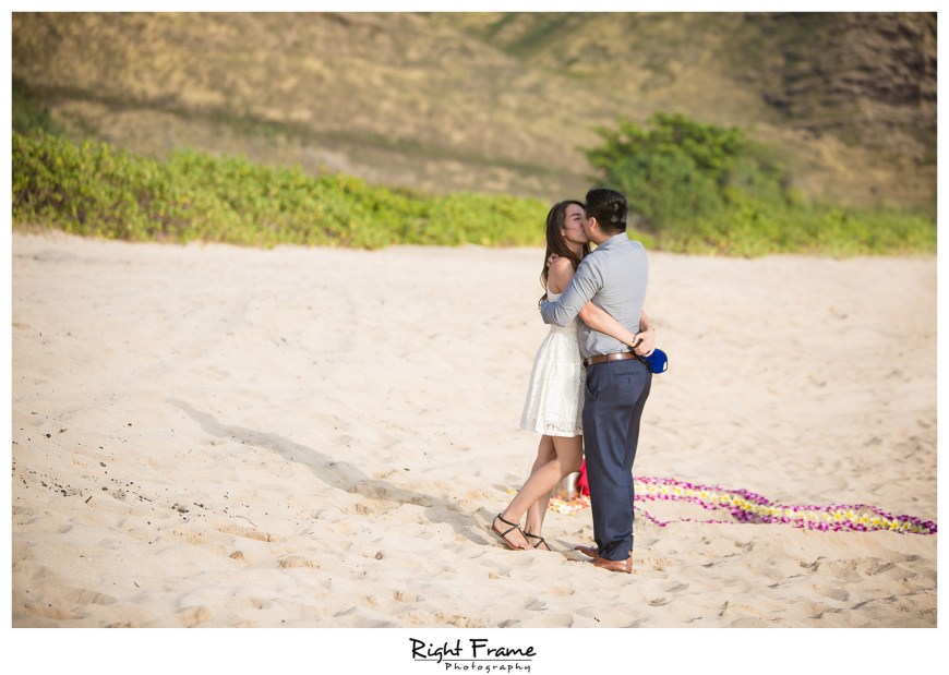 The Best Romantic Surprise Engagement Proposal in Oahu