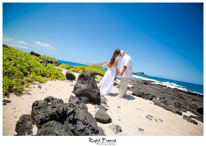 Hawaii Engagement Photos Makapuu Beach
