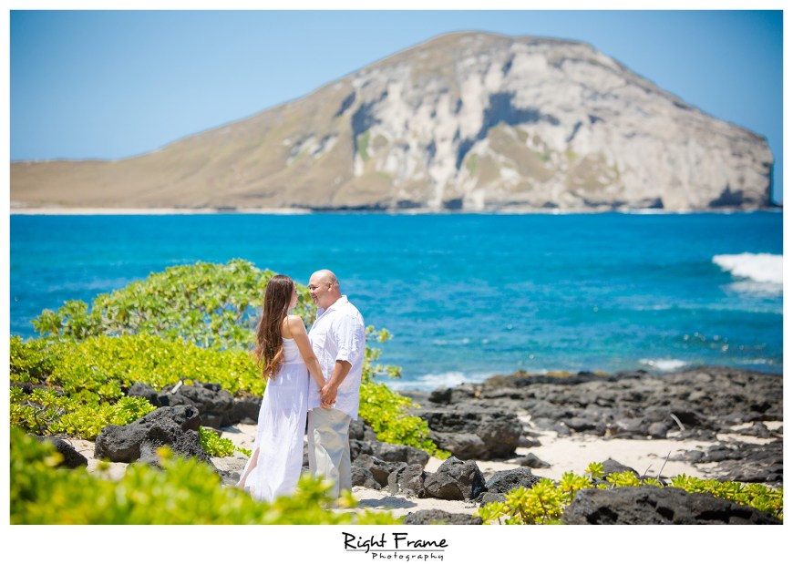 Hawaii Engagement Photos Makapuu Beach