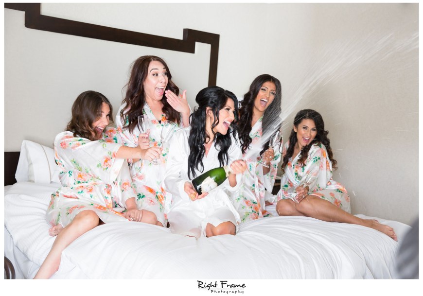 Wedding in WAIKIKI MOANA SURFRIDER HOTEL