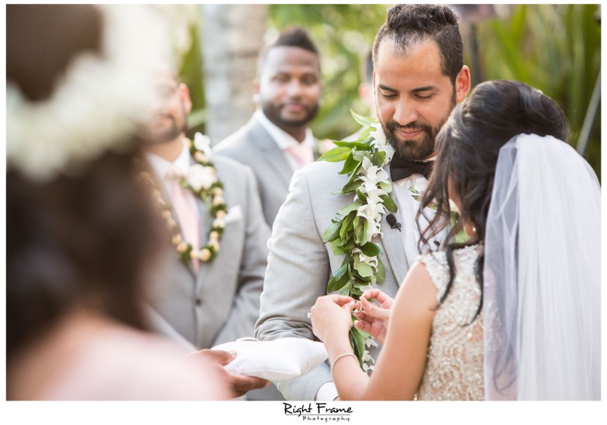 Wedding in WAIKIKI MOANA SURFRIDER HOTEL