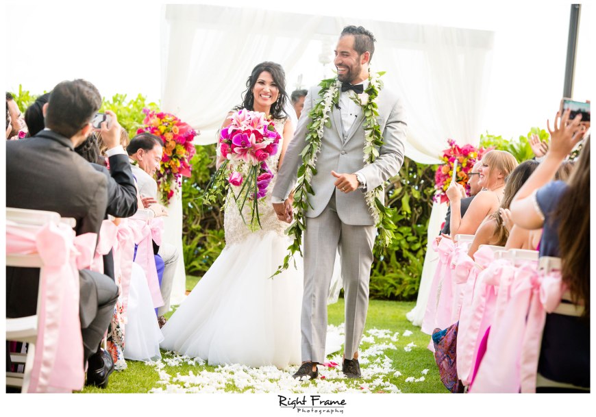 Wedding in WAIKIKI MOANA SURFRIDER HOTEL