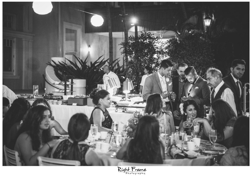 Wedding in WAIKIKI MOANA SURFRIDER HOTEL