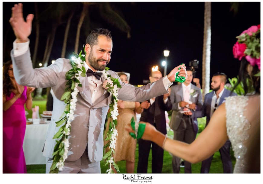 Wedding in WAIKIKI MOANA SURFRIDER HOTEL