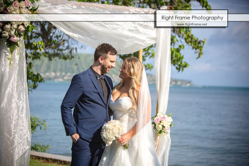 Hawaii Beach House Wedding at Kathy Ireland Beachfront Oasis