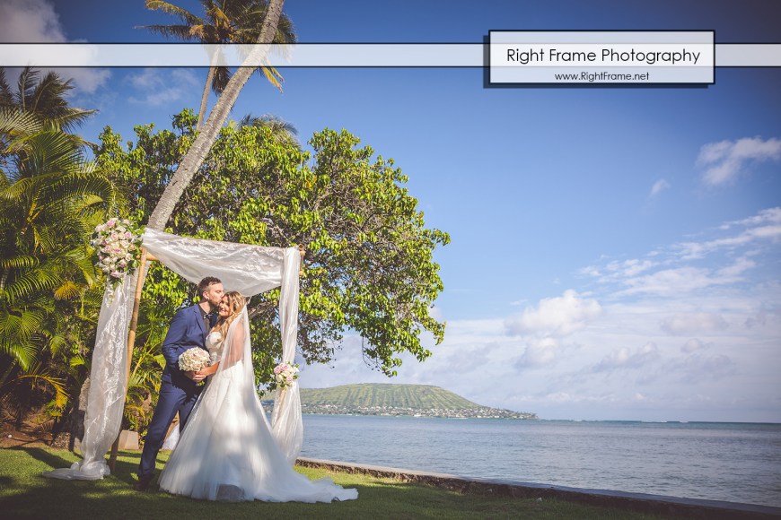 Hawaii Beach House Wedding at Kathy Ireland Beachfront Oasis