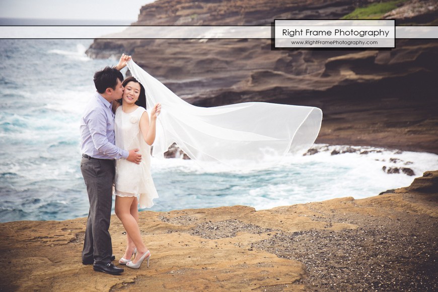 ENGAGEMENT PHOTOGRAPHY in Hawaii Oahu