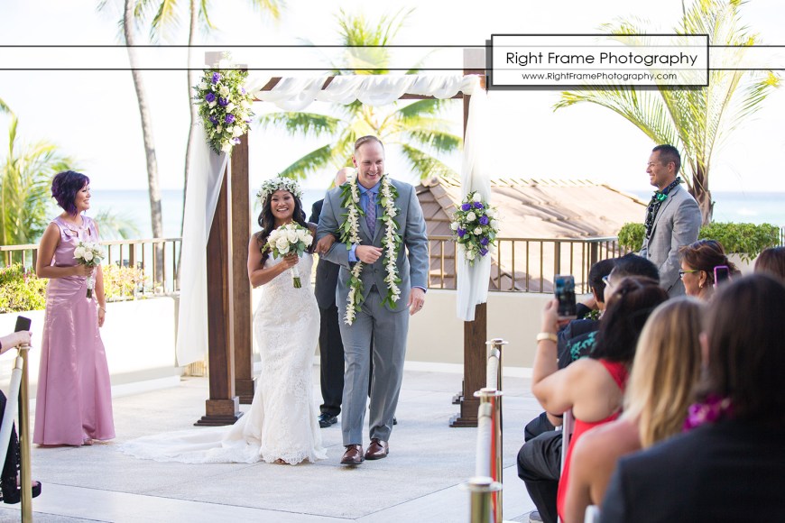 Beautiful Wedding at the Halekulani Hotel Hau Terrace