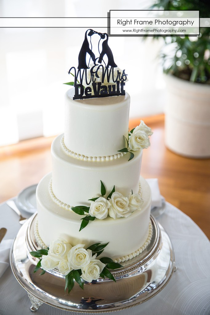 Beautiful Wedding at the Halekulani Hotel Hau Terrace