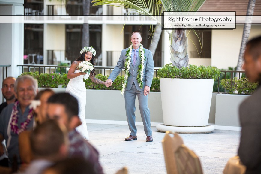 Beautiful Wedding at the Halekulani Hotel Hau Terrace