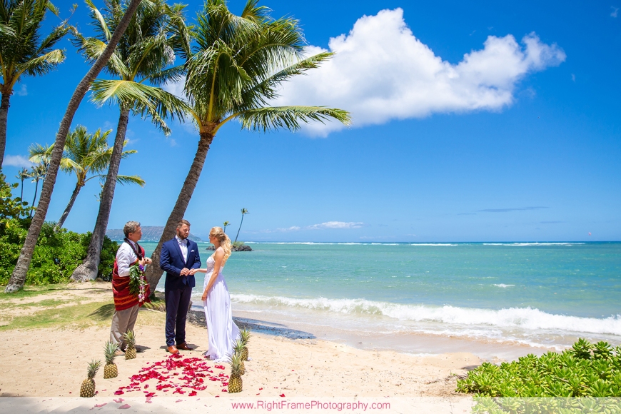 Oahu Destination Wedding Photographer n