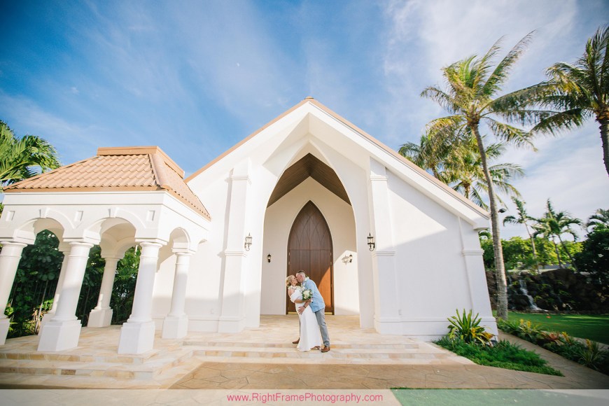 Wedding in Waikiki ANELA GARDEN CHAPEL