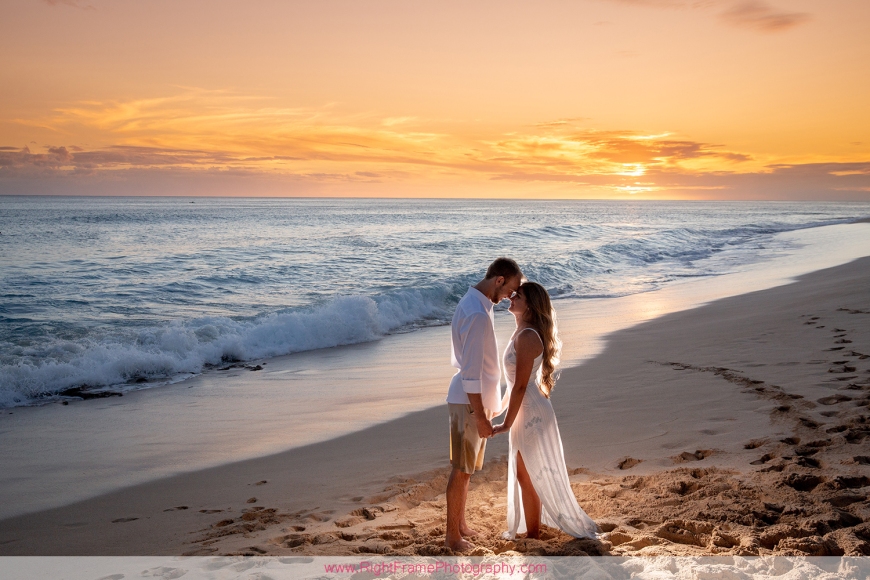 Sunset engagement photoshoot at Yokohama Beach Hawaii
