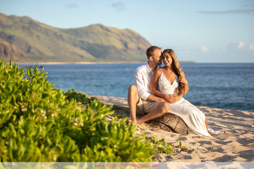 Sunset engagement photoshoot at Yokohama Beach Hawaii