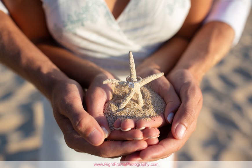 Sunset engagement photoshoot at Yokohama Beach Hawaii